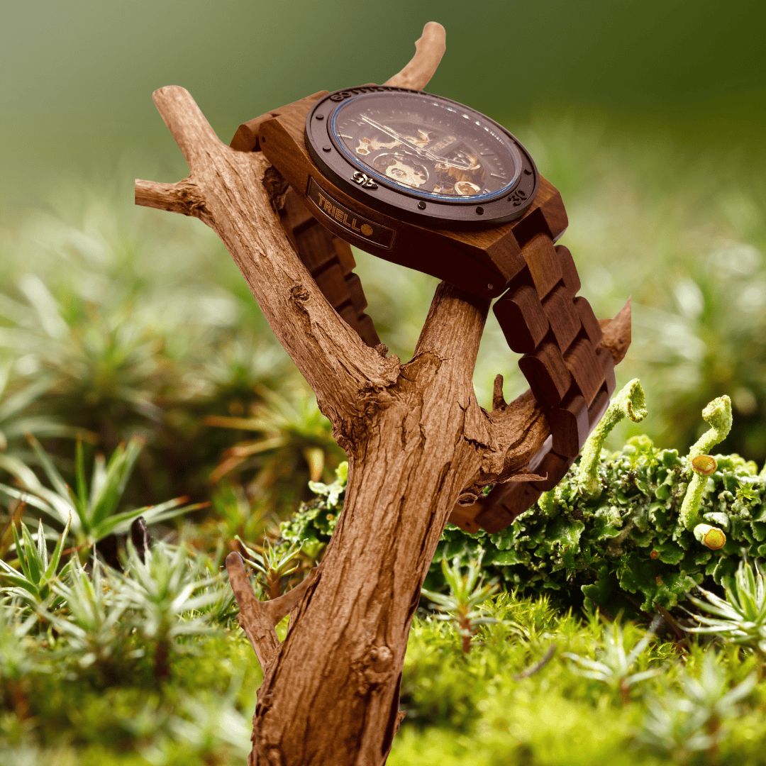Mechanische Holzarmbanduhr MOTUS