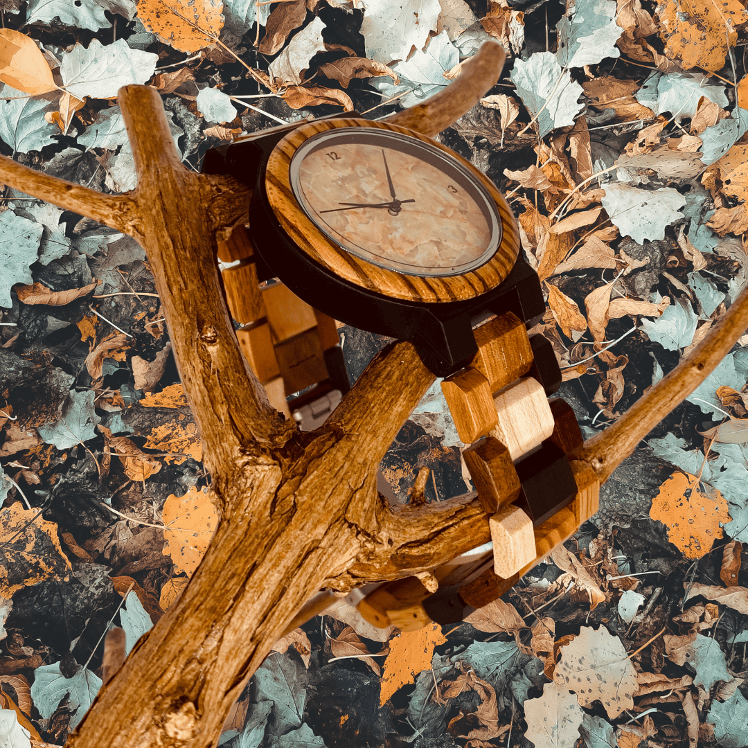 Holzarmbanduhr Coloratus